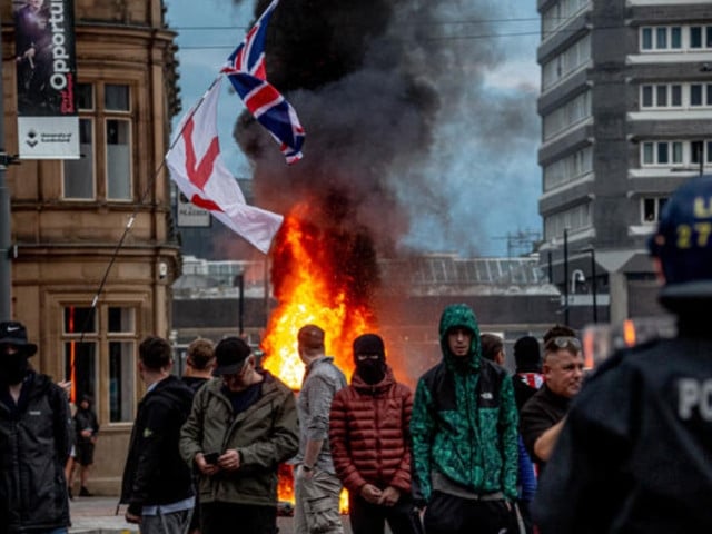 u k prime minister condemns far right rioting sparked after fatal stabbing this is not a protest photo cbs